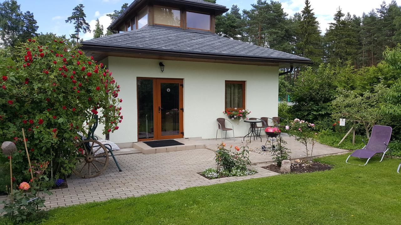 Дома для отпуска Cosy Vacation home in Jurmala Юрмала-5